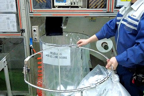 探访苏菲上海工厂 零容忍 制度守护女性健康