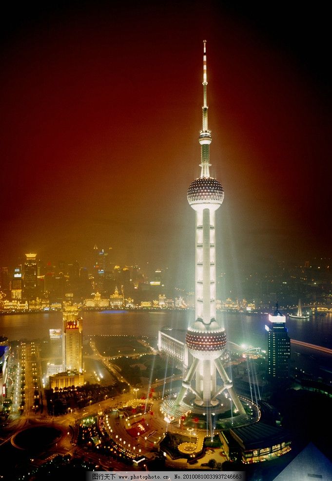 上海的东方明珠塔 浦东新区的地标象征